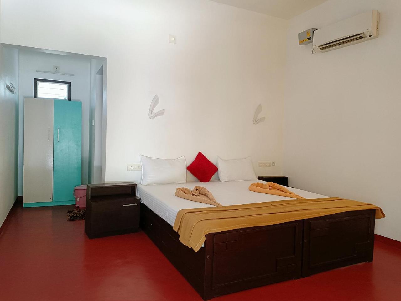 Koshy'S Beach Front Homestay Mararikulam Bagian luar foto