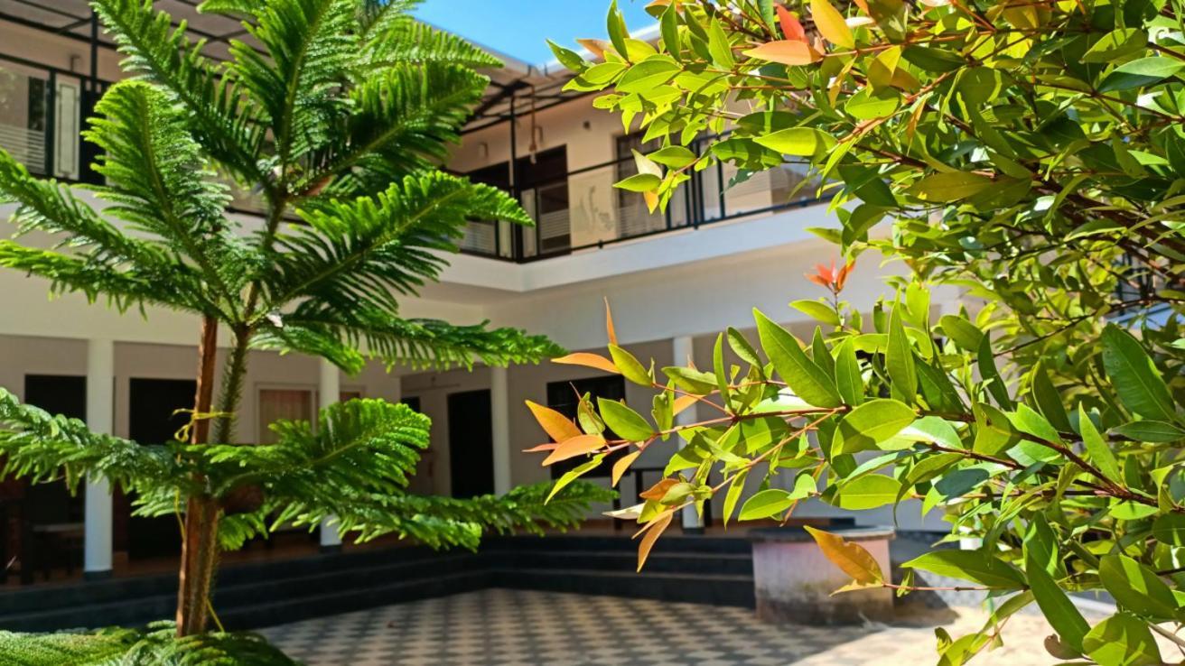 Koshy'S Beach Front Homestay Mararikulam Bagian luar foto