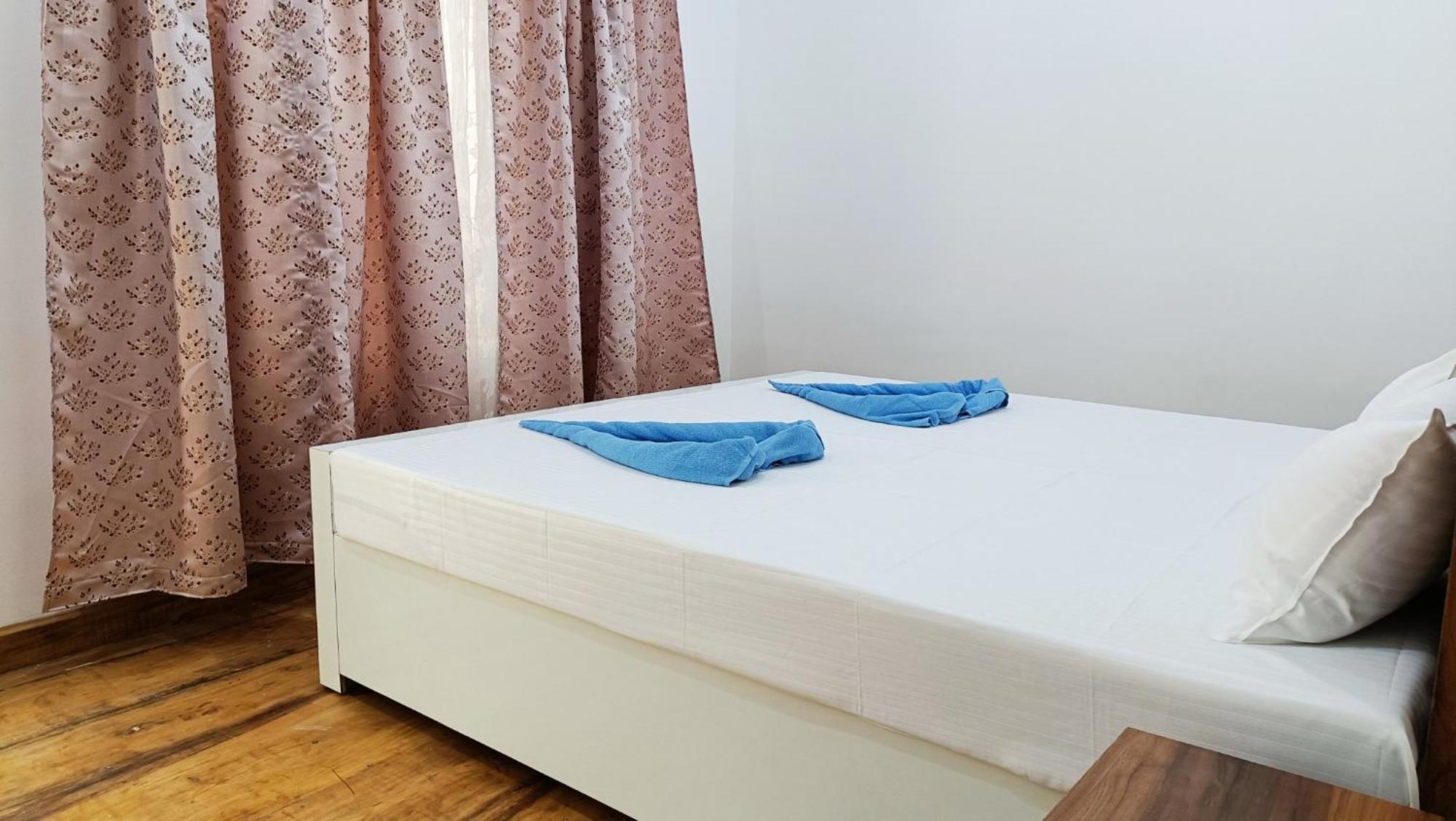 Koshy'S Beach Front Homestay Mararikulam Bagian luar foto